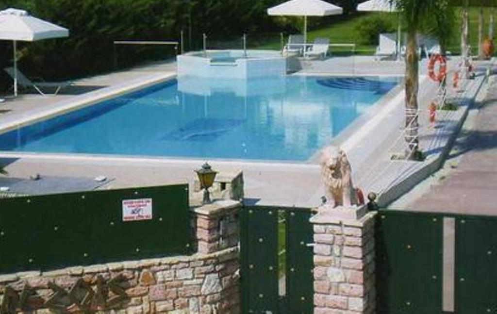 Dion Zois Apartment Finikounta Luaran gambar